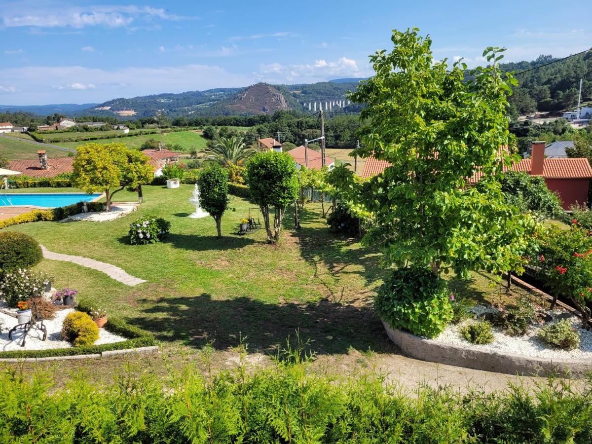 Casa Tarrio Con Piscina - Santiago De Compostela Villa Boqueixon Exterior foto