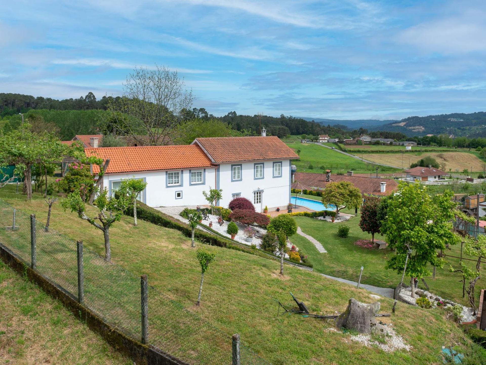 Casa Tarrio Con Piscina - Santiago De Compostela Villa Boqueixon Exterior foto